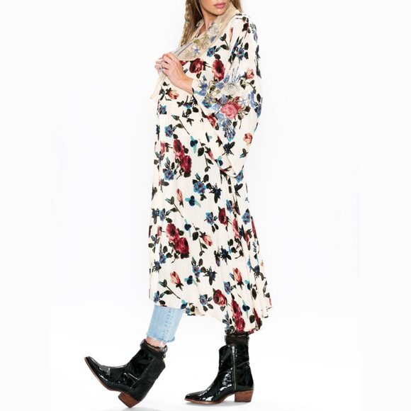 Aratta Spectacular Kimono Dress NWT • Reg $249 • Floral Sequin Embroidery - Picture 6 of 7